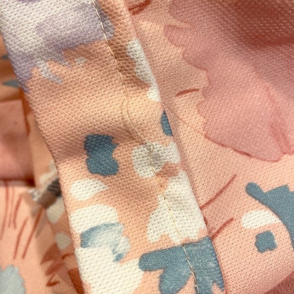 Vintage Women's Polyester Button Down Short Sleeve Shirt - Picture 4 of 4